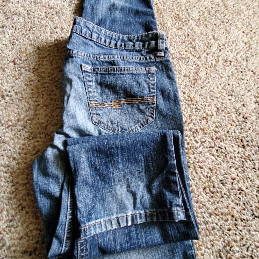 Jeans - Picture 2 of 3
